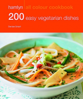 200 Easy Vegetarian Dishes: Hamlyn All Colour Cookbook, Smart, Denise,