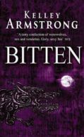 Bitten by Kelley Armstrong (Paperback)