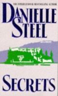 Secrets by Danielle Steel (Paperback)