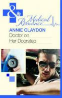 Mills & Boon medical. Sydney Harbour Hospital: Doctor on her doorstep by Annie