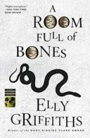 A Room Full of Bones (Ruth Galloway Mysteries). Griffiths 9780544001121 New<|