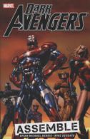 Dark Avengers assemble by Brian Bendis (Paperback)